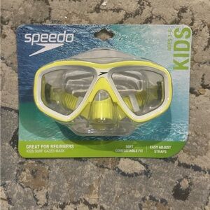 Speedo Kids Yellow Surf Gazer Mask style swim goggles